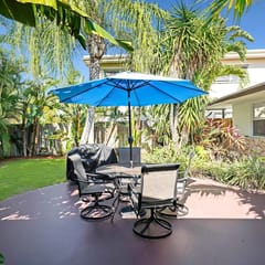 Beach Unit 4 by Dream Vacation