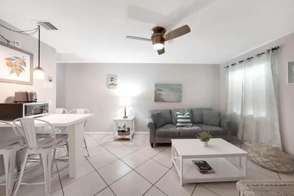 Beach Unit 3