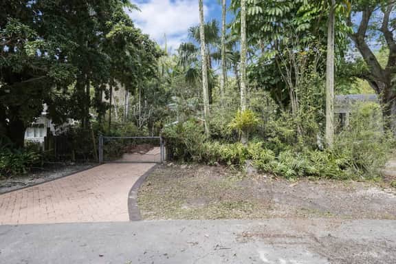 Miami Cottage